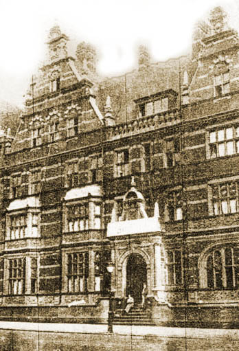 Front of the Michie hospital circa 1917