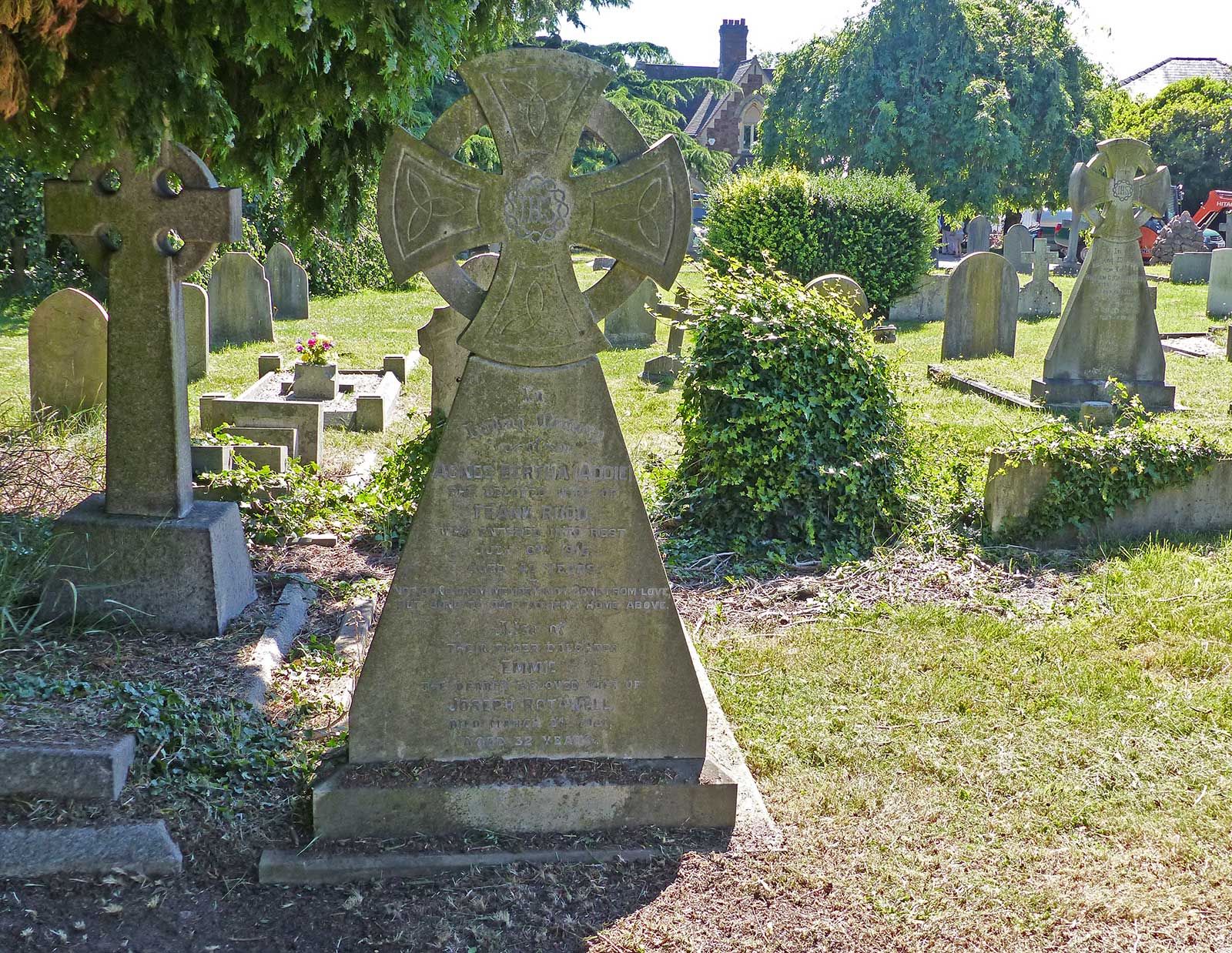 Emmie Rudd's memorial in Great Malvern Cemetery