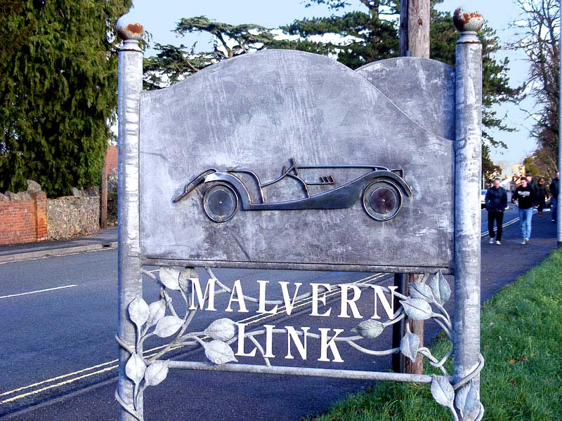 Malvern Link sign
