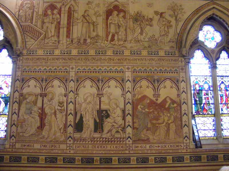 Example of bible stories painted on the walls