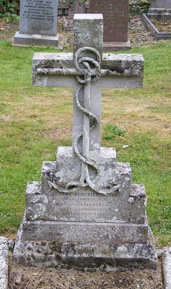 Headstone of Walter Bouchier Devereux
