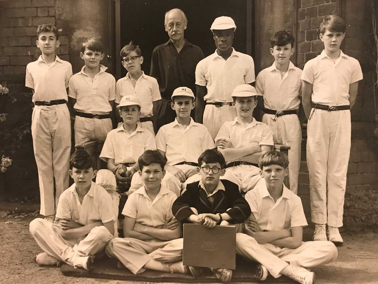 Link School cricket team about 1964