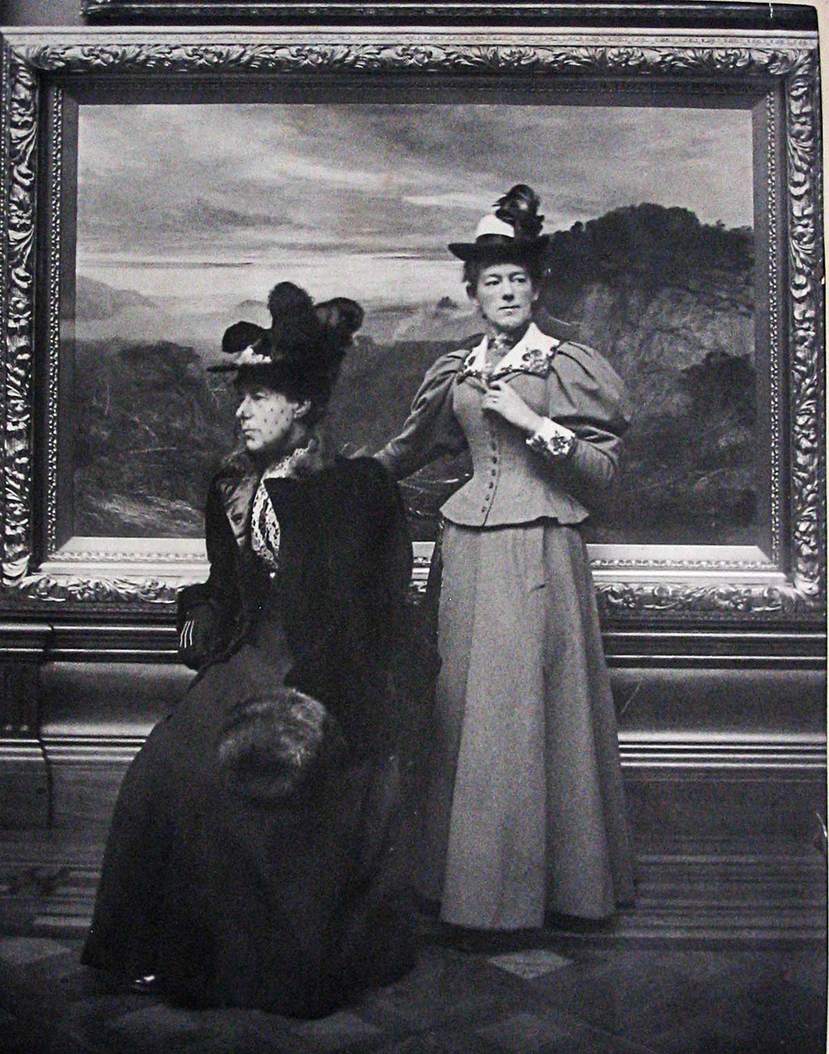 Two unknown ladies circa 1900