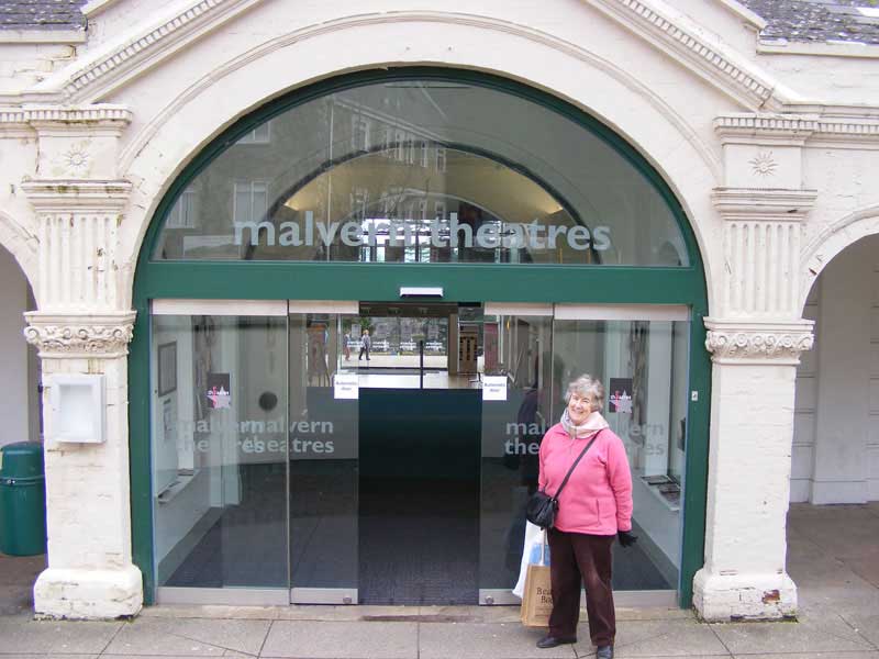Entrance to Malvern Theatres
